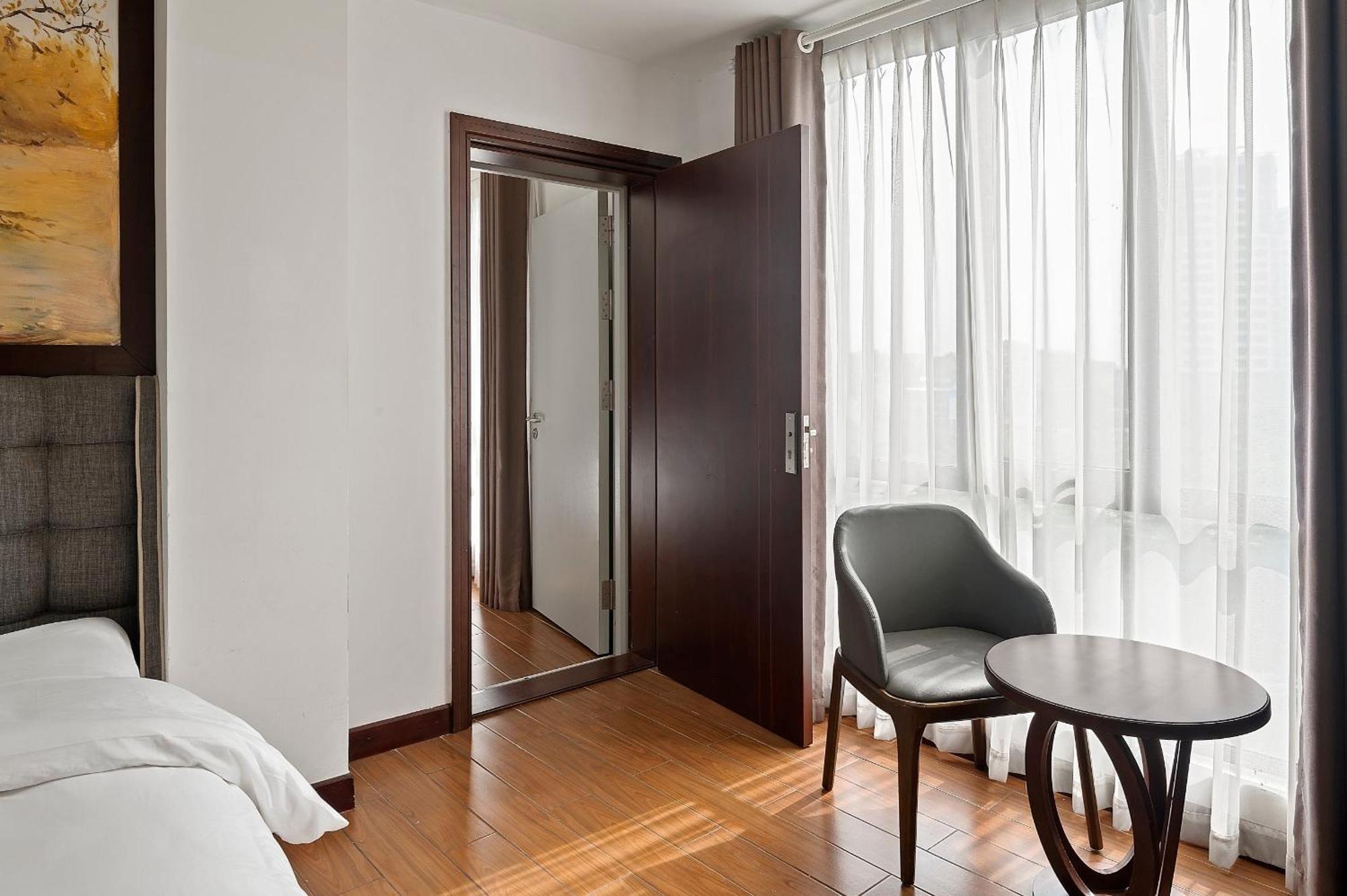 22Land Residence Hotel & Spa Hanoi Exterior photo